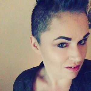 Meet your Posher, Liz